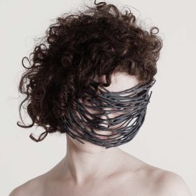 Collagene-Maske hergestellt mit SLS und Windform LX 2.0. Mit freundlicher Genehmigung von CRP Technology und MHOX (Design und Foto)